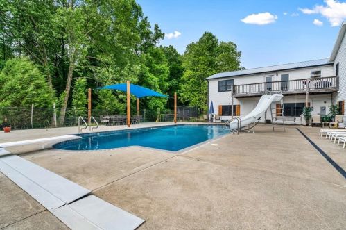 301 Cp Rd, Big Canoe GA  30143-4307 exterior