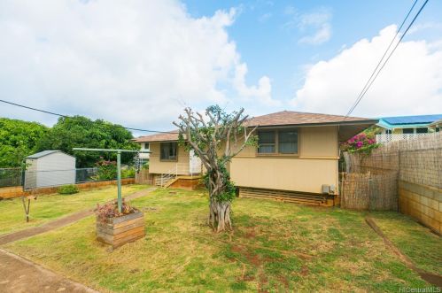 536 12 Ave, Honolulu HI  exterior