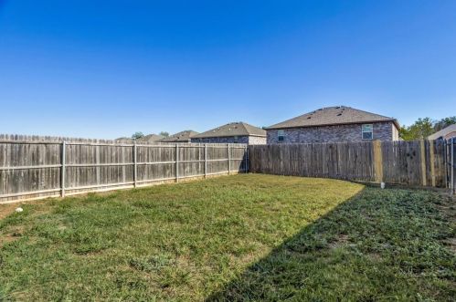 805 College, Princeton TX 75407-6734 exterior