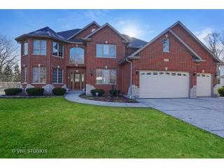 7531 Brookbank Rd, Willowbrook IL  60527-2312 exterior