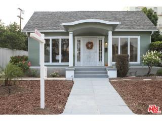 915 5th Ave, Los Angeles CA  90018-1119 exterior