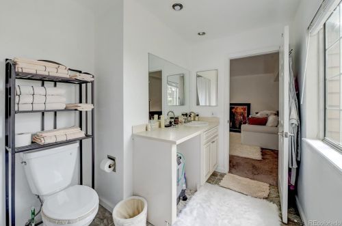 1975 Xanadu Way, Denver CO  80014-4312 exterior