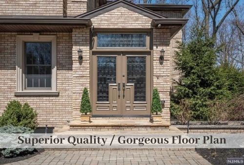 907 Hammond Rd, Ridgewood, NJ 07450-2907