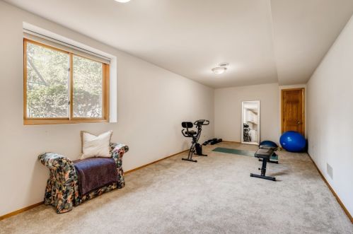 224 Oak St, Elmhurst IL  60126-2632 exterior