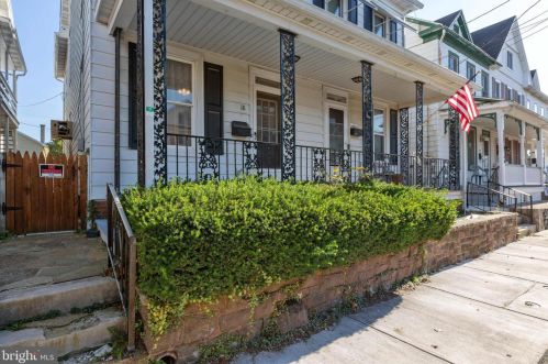 18 Middle St, Hanover, PA 17331-3133