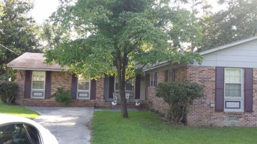 34 Furman St, Barnwell, SC 29812-2211
