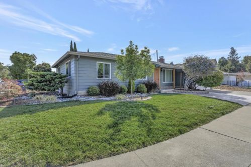 450 Palmer St, Milpitas, CA 95035-5233