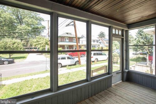 111 Parker Pl, Trenton, NJ 08609-1809