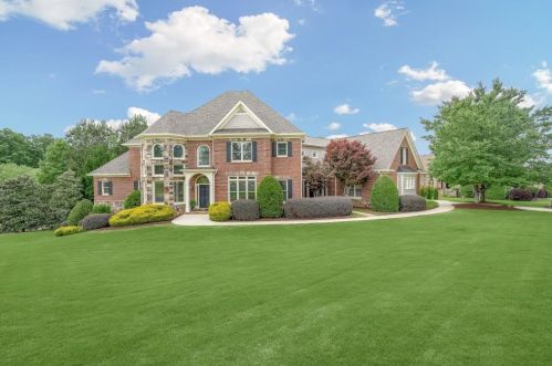 4131 Cumberland Point Dr, Gainesville, GA 30504-5351