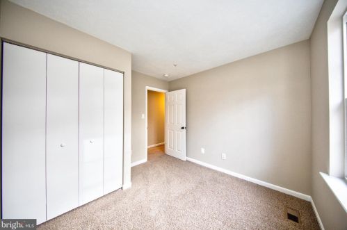 347 Woodland Green Ct, Aberdeen MD  21001-2942 exterior