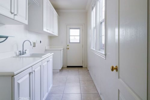 61 New Dawn, Irvine CA  92620-1977 exterior