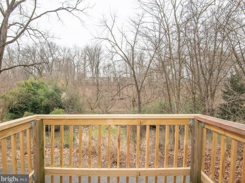 2122 Millcreek Rd, Lancaster PA  17602-4749 exterior