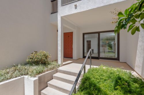 56 Barranca Ave, Santa Barbara, CA 93109-2280