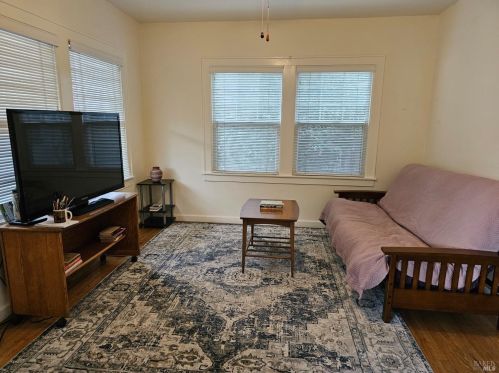 707 Standley St, Ukiah CA  95482-4224 exterior