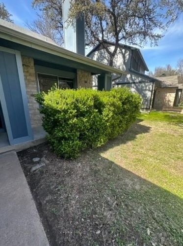 7918 Copano Dr, Austin TX  78749-3816 exterior