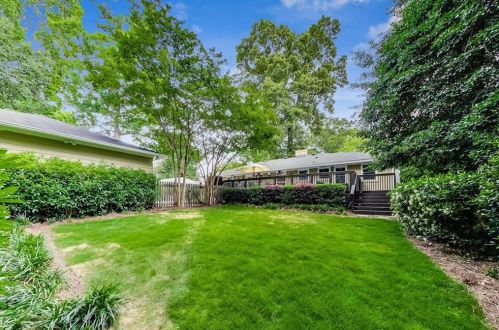 2452 Elizabeth Ann Ln, Atlanta GA  30324-3713 exterior