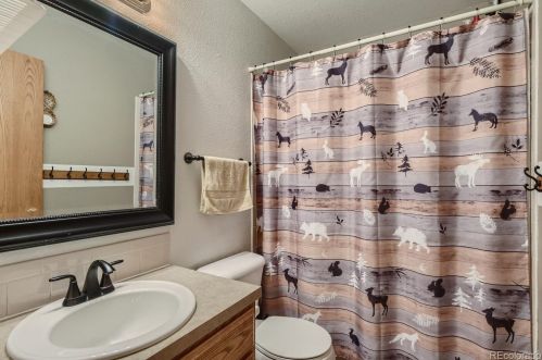 2313 72 Ave, Greeley CO 80634-8676 exterior