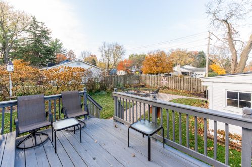 109 Alma St, Sycamore IL  60178-1624 exterior