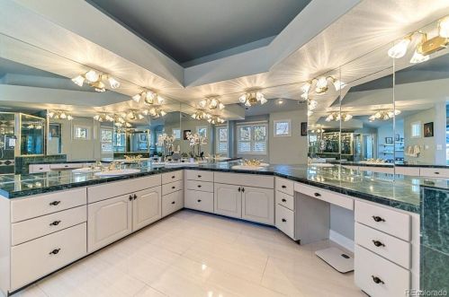 51 Cherry Hl Farm Dr, Englewood CO 80113-7169 exterior