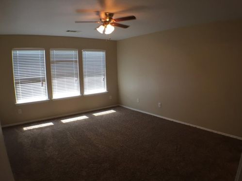 5808 Downs Dr, Fort Worth TX  76179-7367 exterior