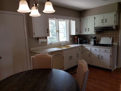 9513 Dogwood Dr, Hammond IN  46321-3708 exterior