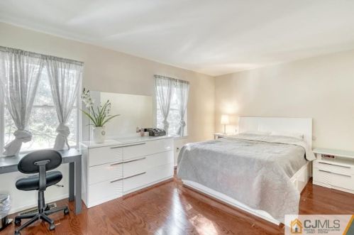 72 David Brearly Ct, Princeton NJ  08540-7657 exterior