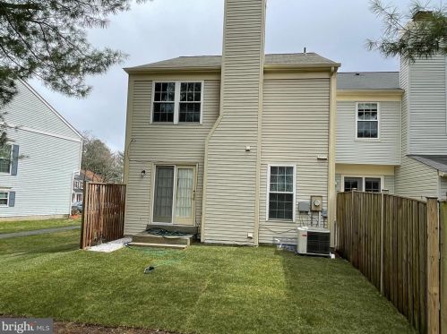 15034 Shamrock Ridge Rd, Silver Spring MD 20906-6107 exterior