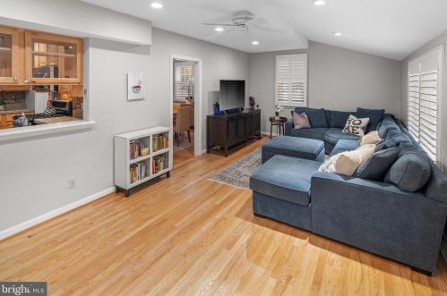 711 Greenman Rd, Tavistock NJ  08033-2719 exterior