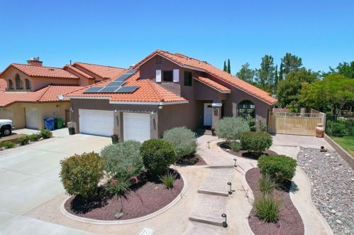 5641 Avenue, Lancaster, CA