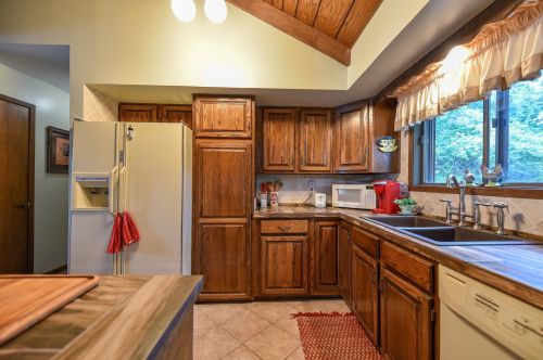 1289 Diana Dr, Lake Hubert, MN 56468-2417