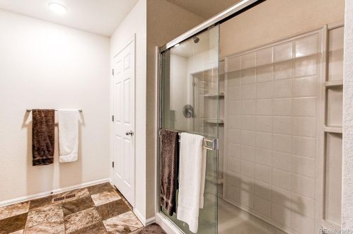 1909 Jade Ave, Denver CO 80603-5867 exterior