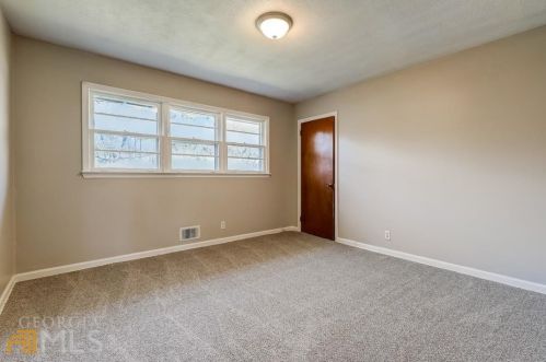 1289 Hicks Cir, Conyers GA  30012-4219 exterior