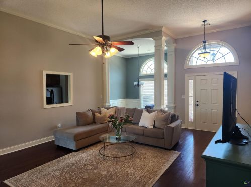 114 Burnt Hickory Ct, Warner Robins, GA 31088-9188