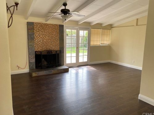 9792 Lullaby Ln, Anaheim, CA 92804-5640