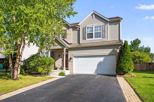 1610 Hawthorne Ridge Dr, Plainfield, IL 60586-4104