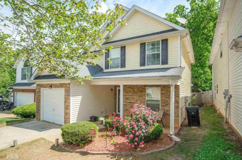 11132 James Madison Dr, Hampton, GA 30228-4031