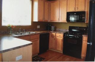 1659 Station Park Dr, Volo IL  60030-2720 exterior