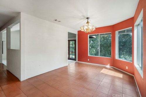 1921 Arroyo Dr, Riverside CA  92506-1610 exterior
