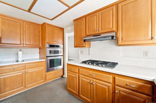 1075 Paseo La Cresta, Chula Vista CA  91910-6731 exterior