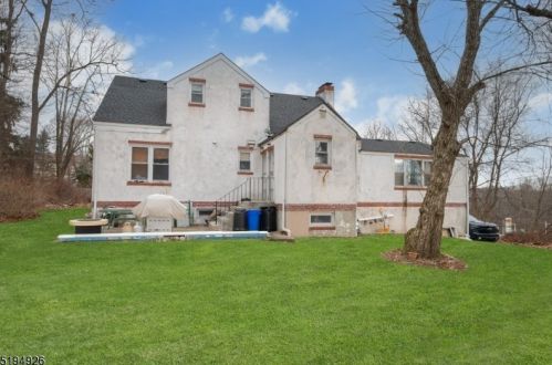 1434 Sussex Tpke, Dover NJ  07869-1816 exterior