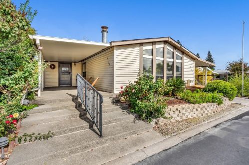 6125 Mame Ct, Citrus Heights, CA 95621-3562