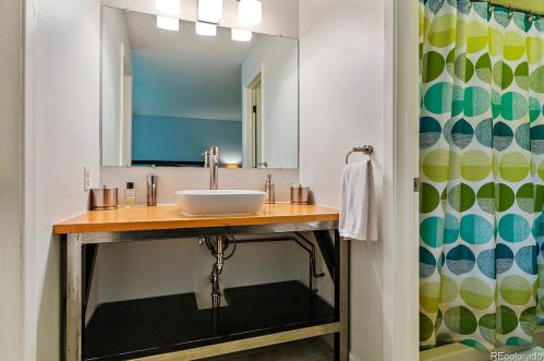 7932 Valentia St, Englewood CO 80112-3302 exterior