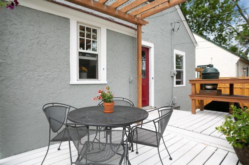 1163 Juliet Ave, Saint Paul MN  55105-2922 exterior