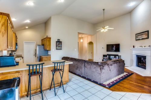 9613 Minton Dr, Fort Worth TX  76108-3888 exterior