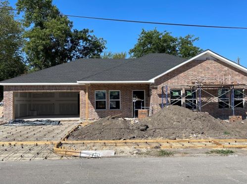 3018 Henry St, Greenville, TX 75401-3244