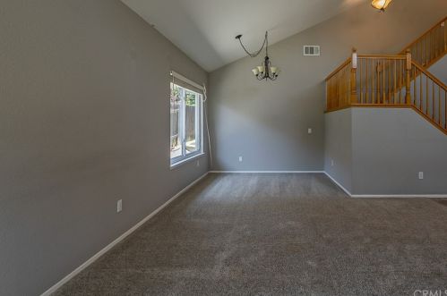 20520 Bloomfield Rd, Riverside CA  92508-2916 exterior