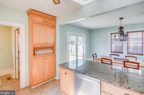 6 Evergreen Ln, Tavistock NJ 08033-1201 exterior