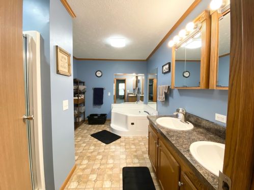 114 Aerl St, Swygert IL  61764-2202 exterior