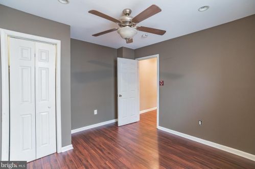 1241 20 St, Philadelphia PA 19146-4338 exterior