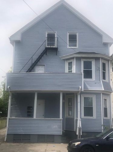 124 Harold St, Providence, RI 02908-4714